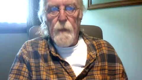 Snapshot of hornyinohio9 chatting on 25, 5, 2026 HornyInOhio9 online show from 25, 5, 2026
