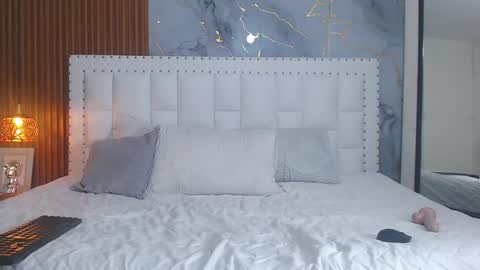 Snapshot of hornylatimommy chatting on 28, 12, 2024 Natasha online show from 28, 12, 2024