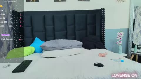 Snapshot of hornylatimommy chatting on 29, 12, 2024 Natasha online show from 29, 12, 2024