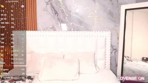 Snapshot of hornylatimommy chatting on 7, 1, 2025 Natasha online show from 7, 1, 2025