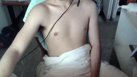 Flea online show from 1, 10, 2025