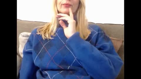 Hornyssima online show from 3, 2, 2026