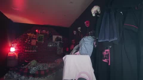 Messalina Horror online show from 8, 12, 2024