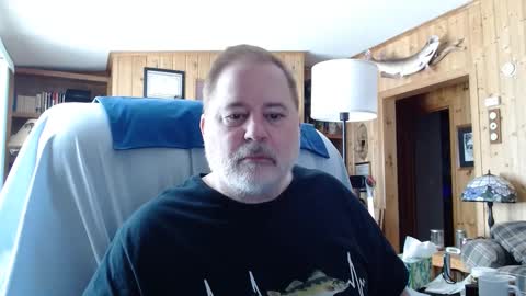 Snapshot of horsebigballs chatting on 4, 2, 2025 horsebigballs online show from 4, 2, 2025