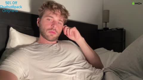 Snapshot of hot8pack01 chatting on 17, 9, 2025 Edward aka Wolf online show from 17, 9, 2025