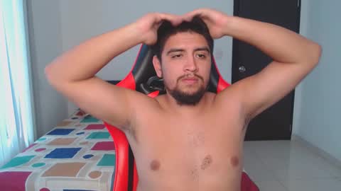 Snapshot of hot__husbands chatting on 18, 2, 2025 hot__husbands online show from 18, 2, 2025