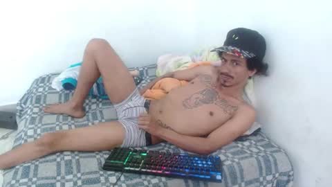 Snapshot of hot_and_complacent chatting on 14, 12, 2024 Private open online show from 14, 12, 2024