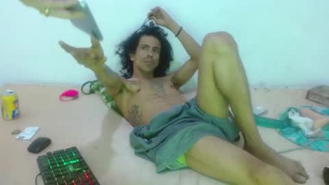 Snapshot of hot_and_complacent chatting on 2, 1, 2025 Private open online show from 2, 1, 2025