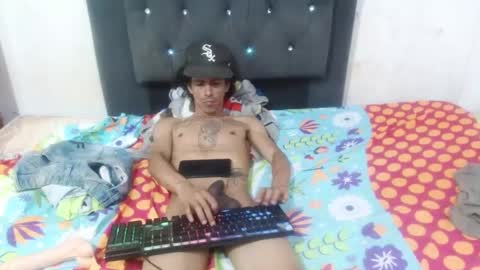 Snapshot of hot_and_complacent chatting on 28, 1, 2025 Private open online show from 28, 1, 2025