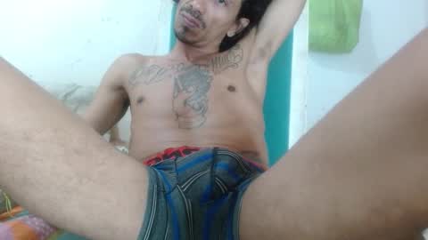 Snapshot of hot_and_complacent chatting on 8, 9, 2025 Private open online show from 8, 9, 2025