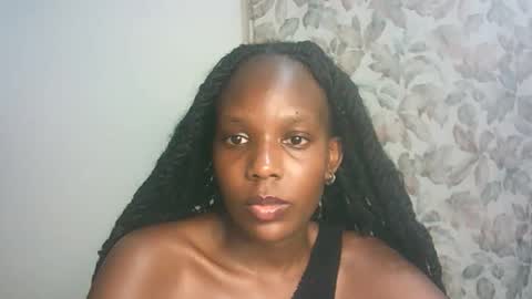 Snapshot of hot_berry2003 chatting on 13, 11, 2025 Millie online show from 13, 11, 2025