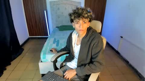 hot bunny online show from 25, 11, 2025