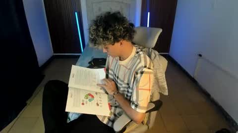 hot bunny online show from 27, 11, 2025