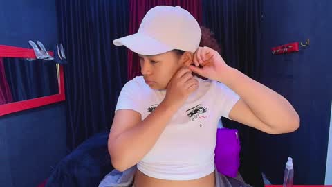 hot chocolate 4u online show from 16, 12, 2024