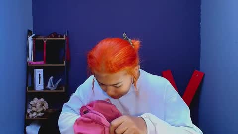 hot chocolate 4u online show from 11, 2, 2025