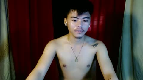 Snapshot of hot_emmanuel chatting on 7, 3, 2025 hot_emmanuel online show from 7, 3, 2025