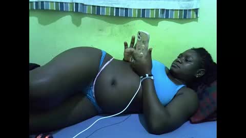 Snapshot of hot_girlly chatting on 15, 4, 2026 hot_girlly online show from 15, 4, 2026