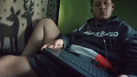 hot_guy36 online show from 29, 3, 2026