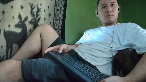 Snapshot of hot_guy36 chatting on 15, 6, 2026 hot_guy36 online show from 15, 6, 2026