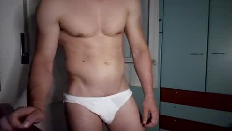 hot_italianboy online show from 13, 7, 2026