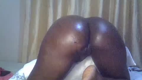 Snapshot of hot_jasmin08 chatting on 19, 11, 2025 tasha online show from 19, 11, 2025