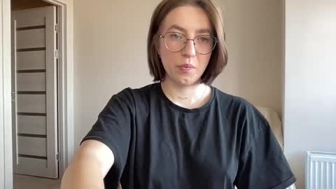 Snapshot of hot_lliinns chatting on 13, 12, 2024 Lina online show from 13, 12, 2024