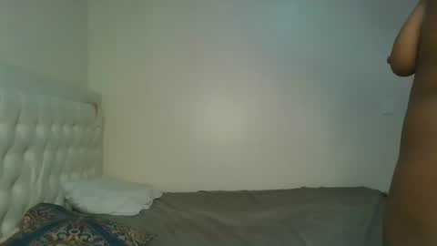 Snapshot of hot_petite1 chatting on 1, 11, 2025 Hot petite online show from 1, 11, 2025