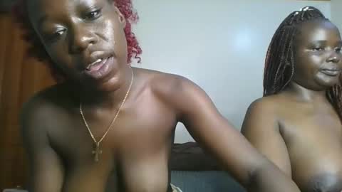 Snapshot of hot_petite1 chatting on 28, 2, 2026 Hot petite online show from 28, 2, 2026