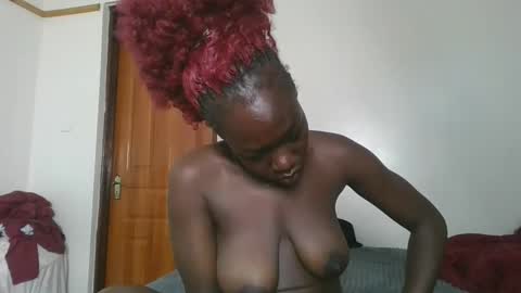 Snapshot of hot_petite1 chatting on 1, 3, 2026 Hot petite online show from 1, 3, 2026