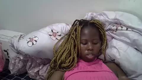 Snapshot of hot_petra2 chatting on 19, 4, 2026 Daddys doll online show from 19, 4, 2026