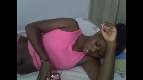 Snapshot of hot_petra2 chatting on 20, 5, 2026 Daddys doll online show from 20, 5, 2026