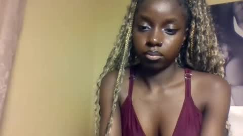 Snapshot of hot_pussy_ebony chatting on 31, 10, 2025 hot_pussy_ebony online show from 31, 10, 2025