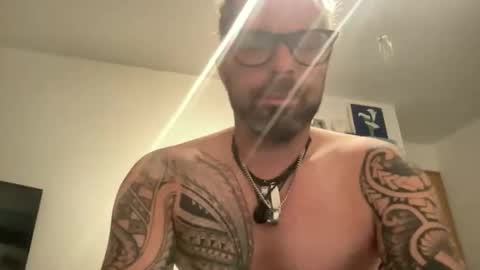 Snapshot of hot_sex83 chatting on 28, 9, 2025 letmedoo2 online show from 28, 9, 2025