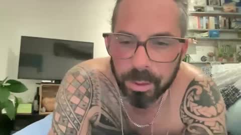 letmedoo2 online show from 11, 3, 2026