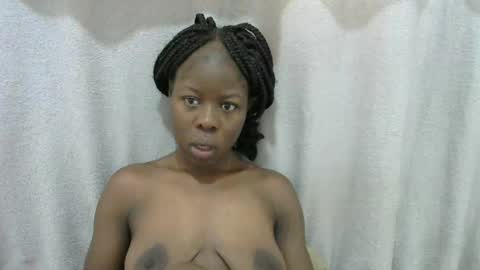 Snapshot of hot_shayla chatting on 9, 5, 2026 esiiii online show from 9, 5, 2026