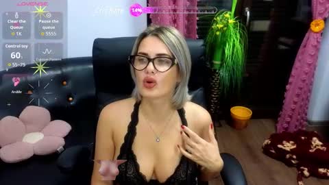 Lisa online show from 1, 11, 2025