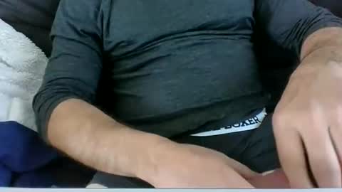 Snapshot of hotandhard123321 chatting on 3, 3, 2025 hotandhard123321 online show from 3, 3, 2025