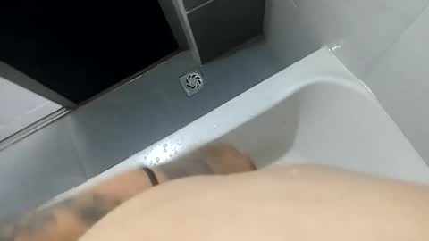 hotantuand online show from 27, 2, 2026