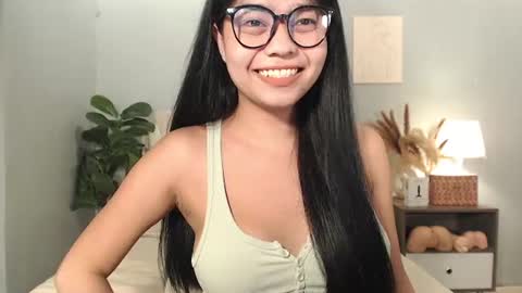 hotasian_gabby69 online show from 28, 5, 2026