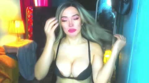 T A N Y A online show from 17, 11, 2025