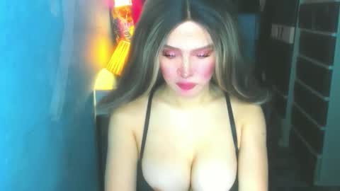 T A N Y A online show from 9, 5, 2026