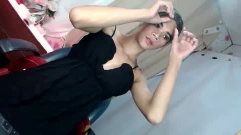 hotbigcockhenry online show from 1, 3, 2025