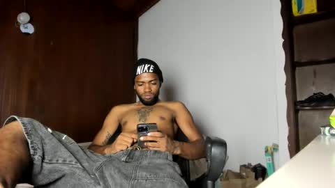 Snapshot of hotbody22_ chatting on 30, 6, 2026 hotbody22_ online show from 30, 6, 2026