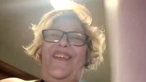 hotboobs117 online show from 3, 2, 2026