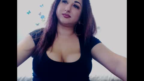 hotboobsmaya online show from 17, 9, 2025
