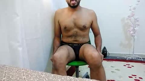 Hotboy8677 online show from 29, 4, 2026