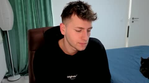 Hotboyshorny online show from 23, 3, 2026