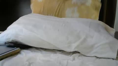 Snapshot of hotboyvicky chatting on 21, 11, 2025 hotboyvicky online show from 21, 11, 2025