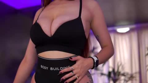 Anais online show from 3, 10, 2025