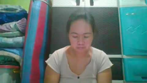 hotchicks4uxx online show from 5, 2, 2025